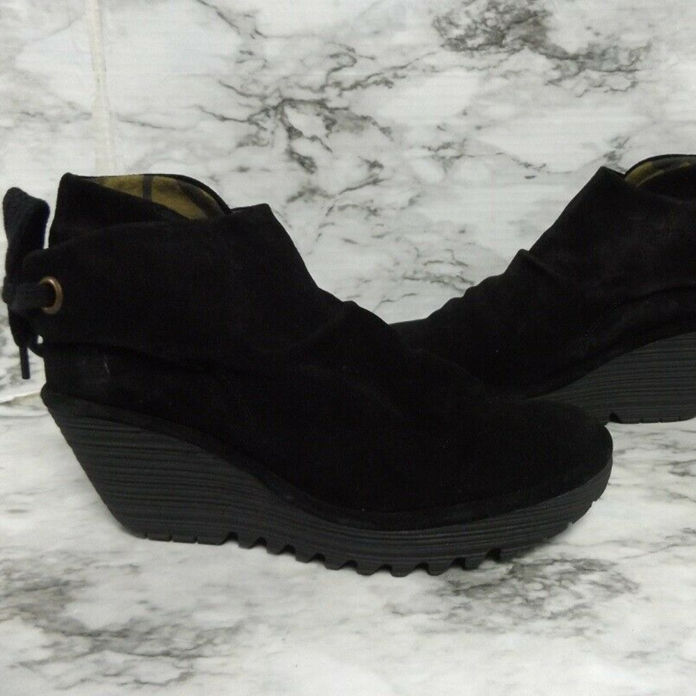 NEW FLY London Suede Ruched Ankle Boots Yebi